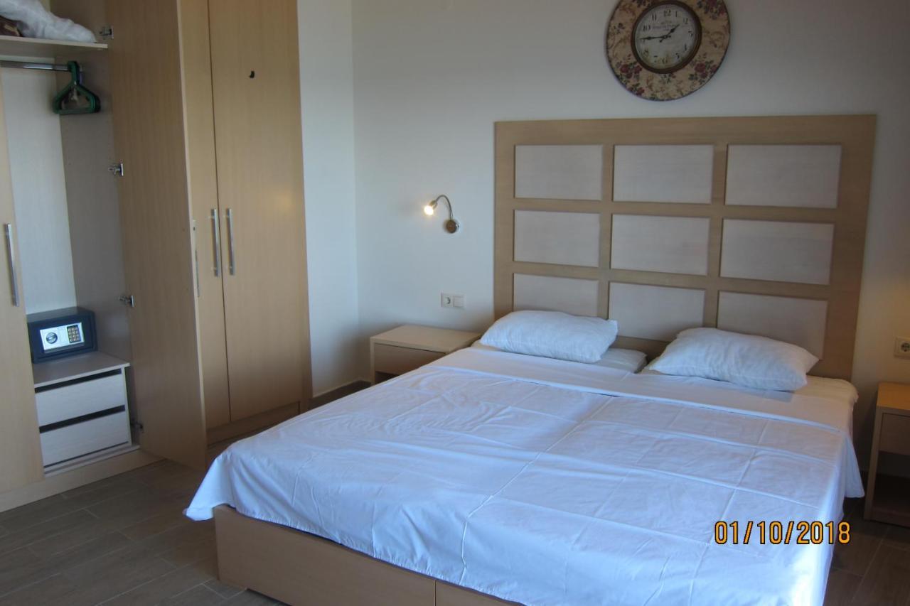 Apartments By The Sea เลปโตการายา ภายนอก รูปภาพ