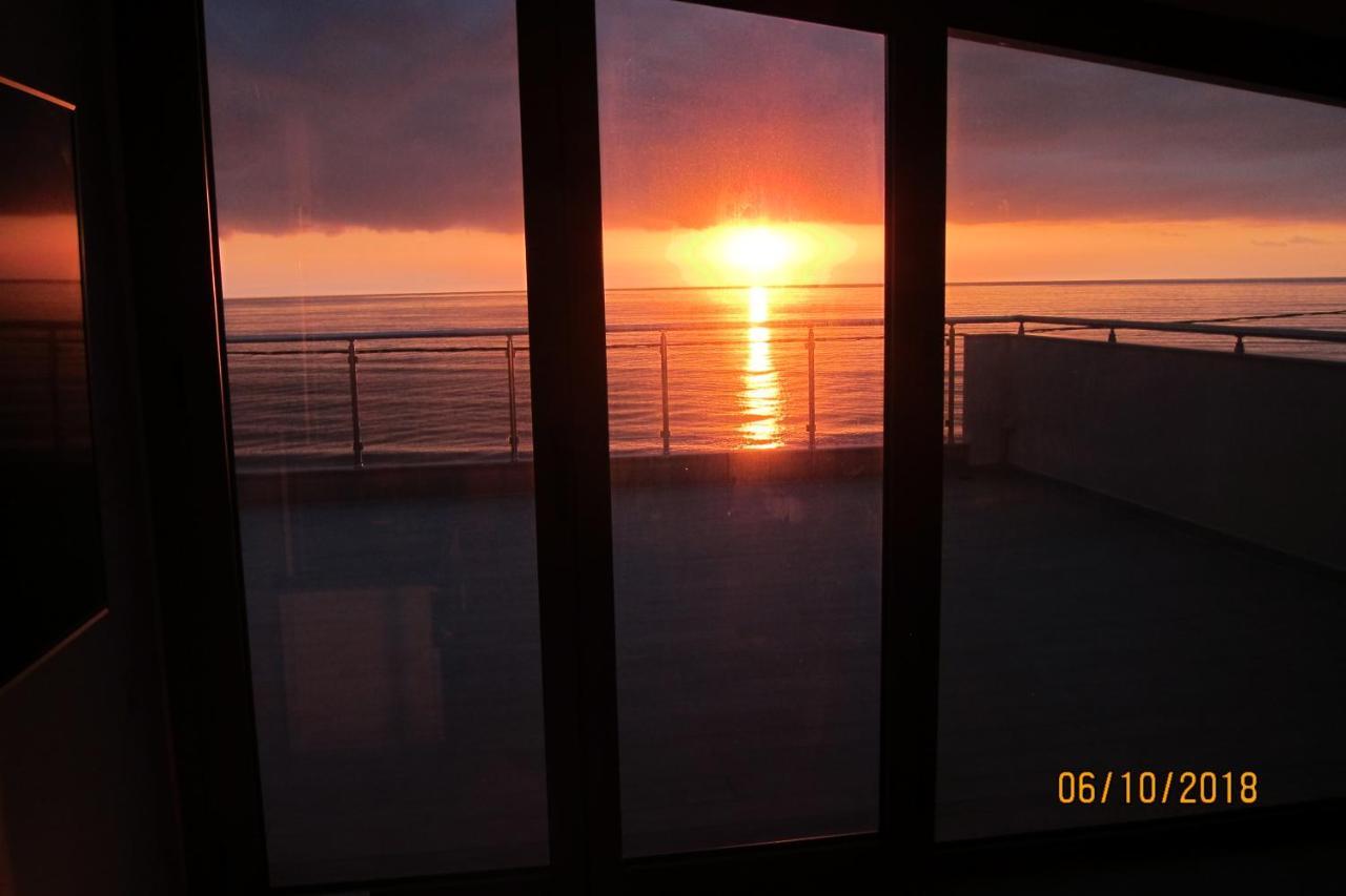 Apartments By The Sea เลปโตการายา ภายนอก รูปภาพ